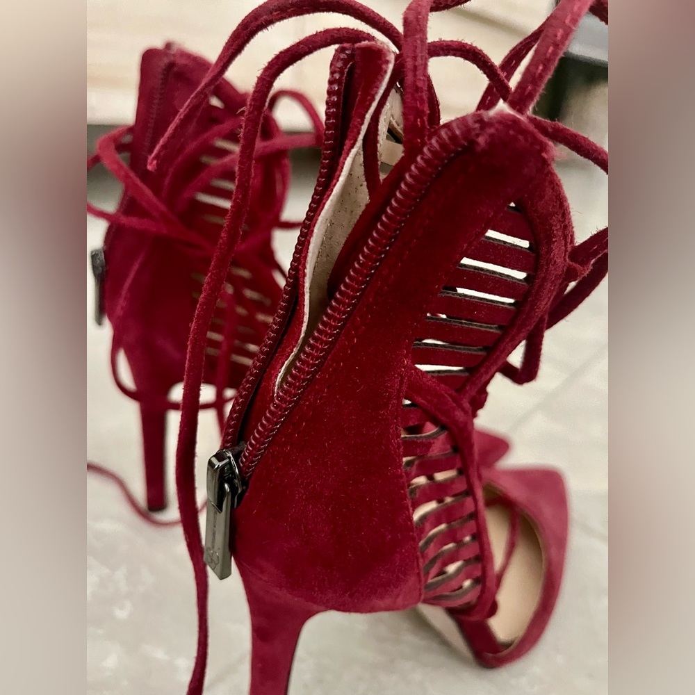 JESSICA SIMPSON SUEDE HEELS SIZE 7 - Picture 4 of 6